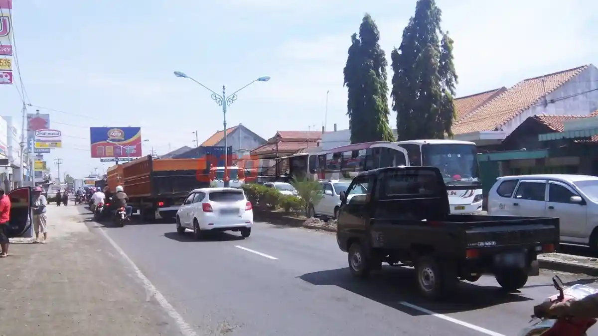 Foto - Mobil Habis Liburan Perlu Ganti Oli?