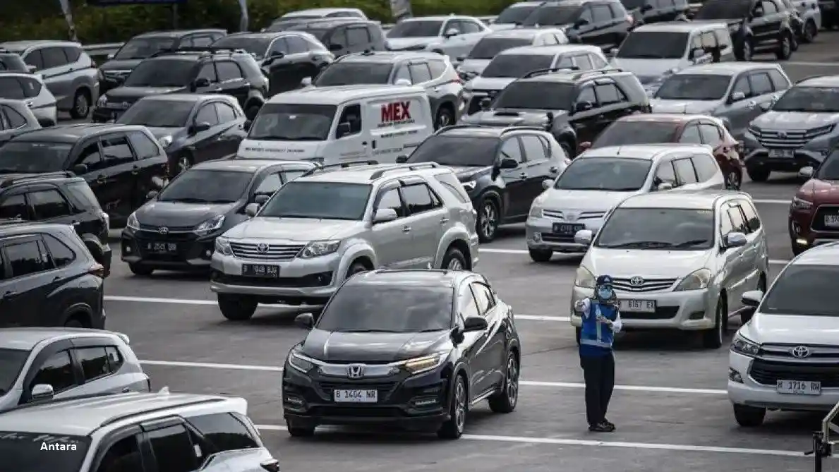 Foto - Penting Untuk Penumpang, Kenali Ciri-Ciri Driver Akan Microsleep