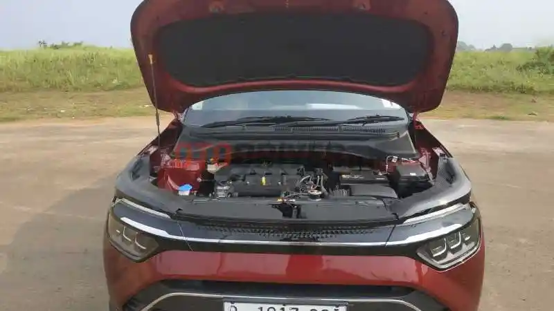 Foto - Perbedaan Kia Carens Varian 1.4L dan 1.5L, Apa Saja? 