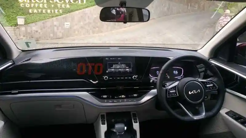Foto - Kia Carens 2022 Kena Recall di India, Bagaimana di Indonesia? 