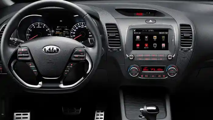 Foto - KIA Cerato Facelift 2016 Dirilis di Negeri Gingseng