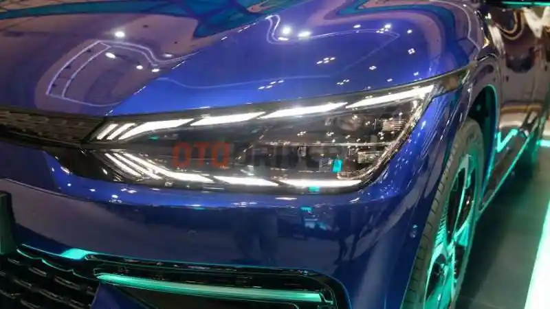 Foto - KIA EV6, Berperfoma Legit, Aerodinamis dan Laris di Indonesia