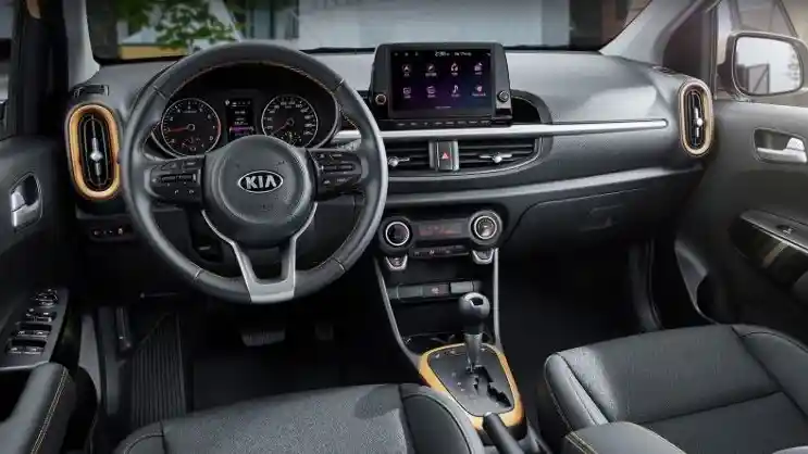 Foto - Picanto Facelift Makin Canggih, Tetap Sulit Lawan Brio?