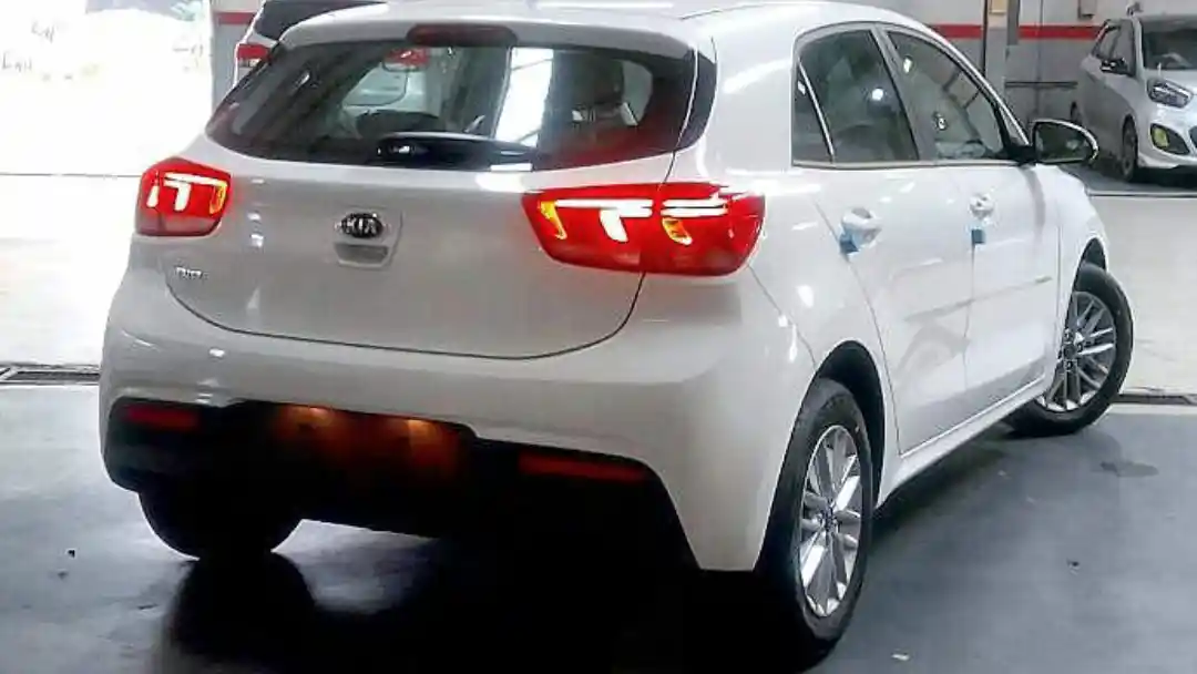 Foto - Kia Rio Minor Change Akan Meluncur Bulan Depan?