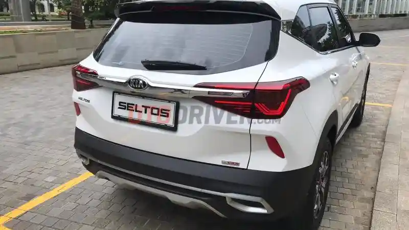 Foto - First Drive: Kia Seltos