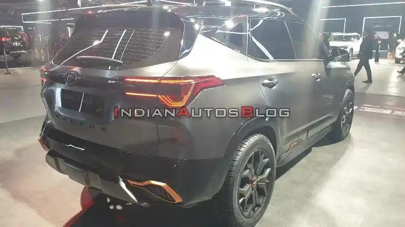 Foto - Kemunculan Kia Seltos X-Line di India