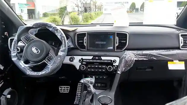 Foto - Kia Sportage Generasi Terbaru Sudah Hadir!