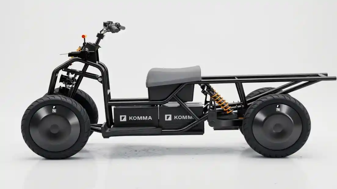 Foto - Komma Cargo, Gabungan Van, Pikap, Dan Motor Untuk Rute Perkotaan