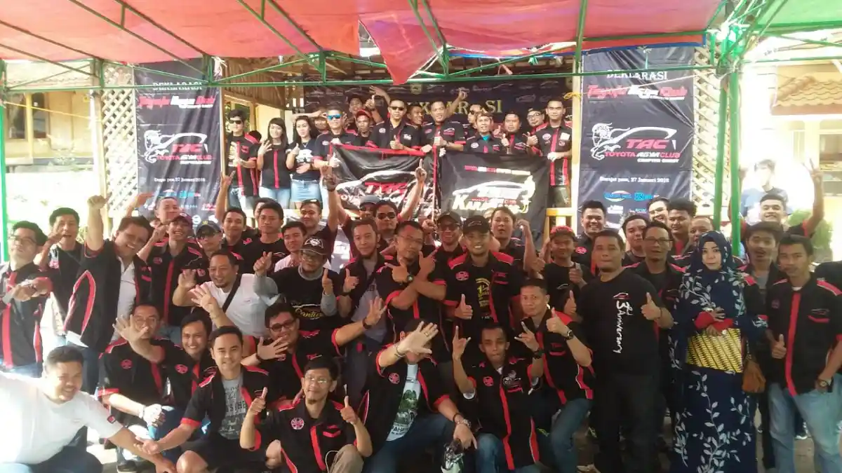 Foto - Toyota Agya Club Resmikan Chapter Garut 