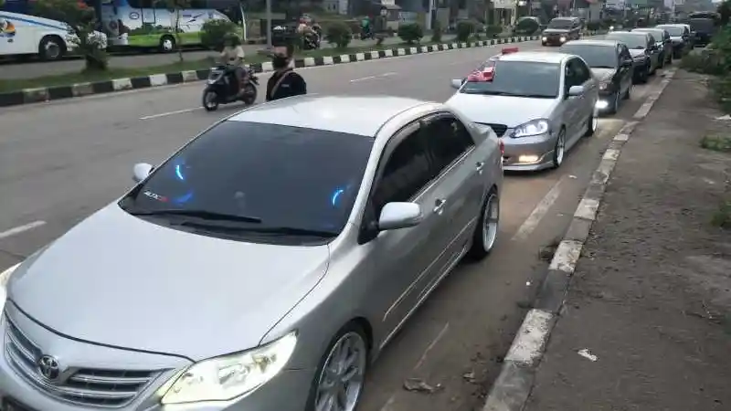 Berita - Altis Indonesia Community Mengedukasi Perilaku Hidup Bersih dan Sehat
