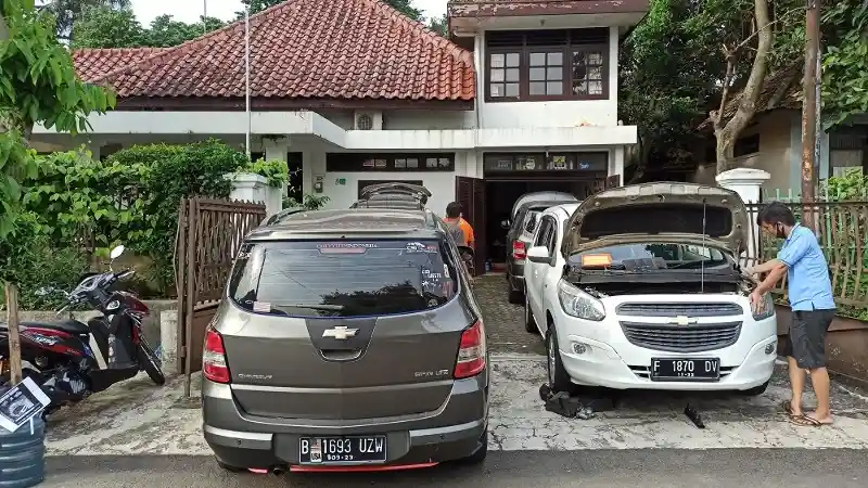 Berita - Ditinggal APM, Komunitas LMPV ini Tetap Rawat Mobilnya dengan Baik