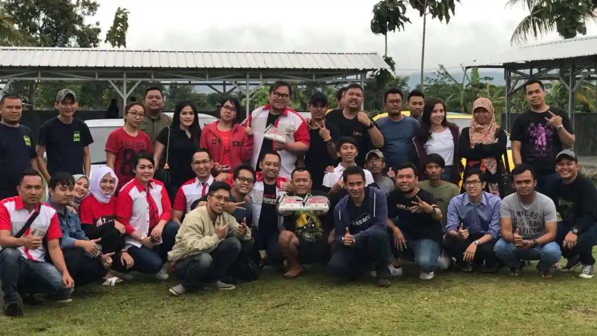 Foto - Indonesia City Club Warnai Akhir Pekan Dengan Keliling Jawa Barat