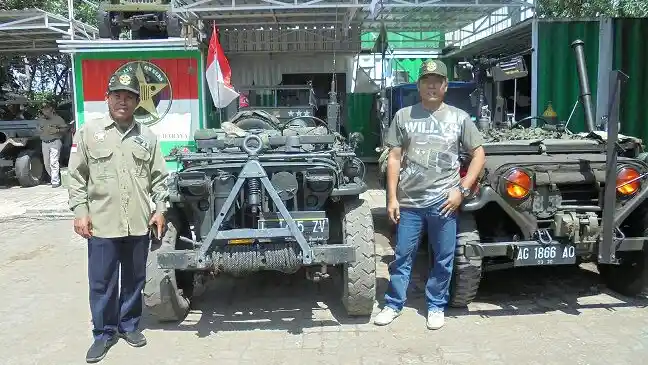 Foto - Komunitas Jeep Surabaya Segarkan Kepengurusan Baru