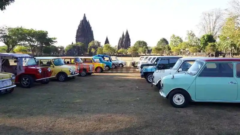 Berita - Jakarta Morris Club Touring Tahunan Penuh Jiwa Nasionalisme