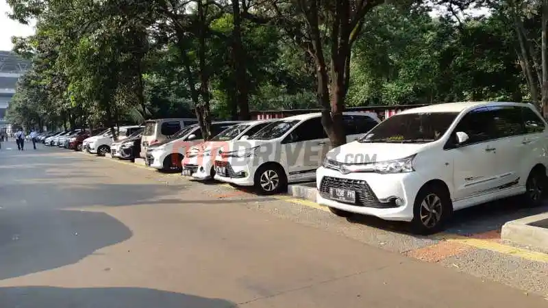 Berita - Keseruan Halal Bihalal Ala Komunitas Avanza Veloz