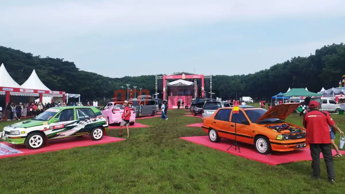 Foto - Kumpul Sahabat Daihatsu 2025 Semarakkan Kota Malang