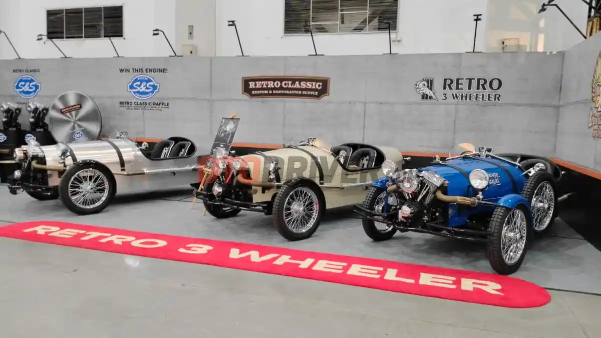 Foto - Mobil Modif Unjuk Kreativitas di Kustomfest Yogyakarta, Usung Tema High Octane