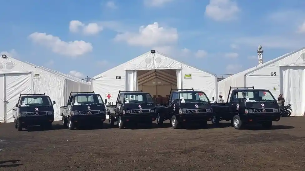 Foto - Toyota Dan Mitsubishi Sumbangkan Lima Kendaraan Untuk Tanggulangi Covid-19 Di Indonesia