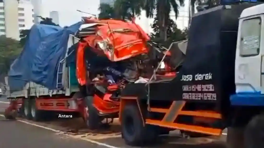 Berita - Lagi, Truk ODOL Sebabkan Kecelakaan Fatal