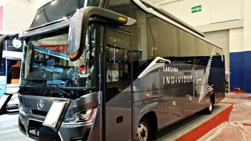 Foto - Suites Combi: Hotel On Wheel