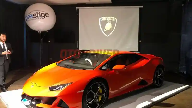 Foto - Lamborghini Huracan EVO Bukan Produk Terbatas
