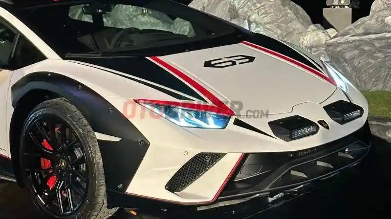 Foto - Lamborghini Huracan Sterrato Resmi Diluncurkan di Bali