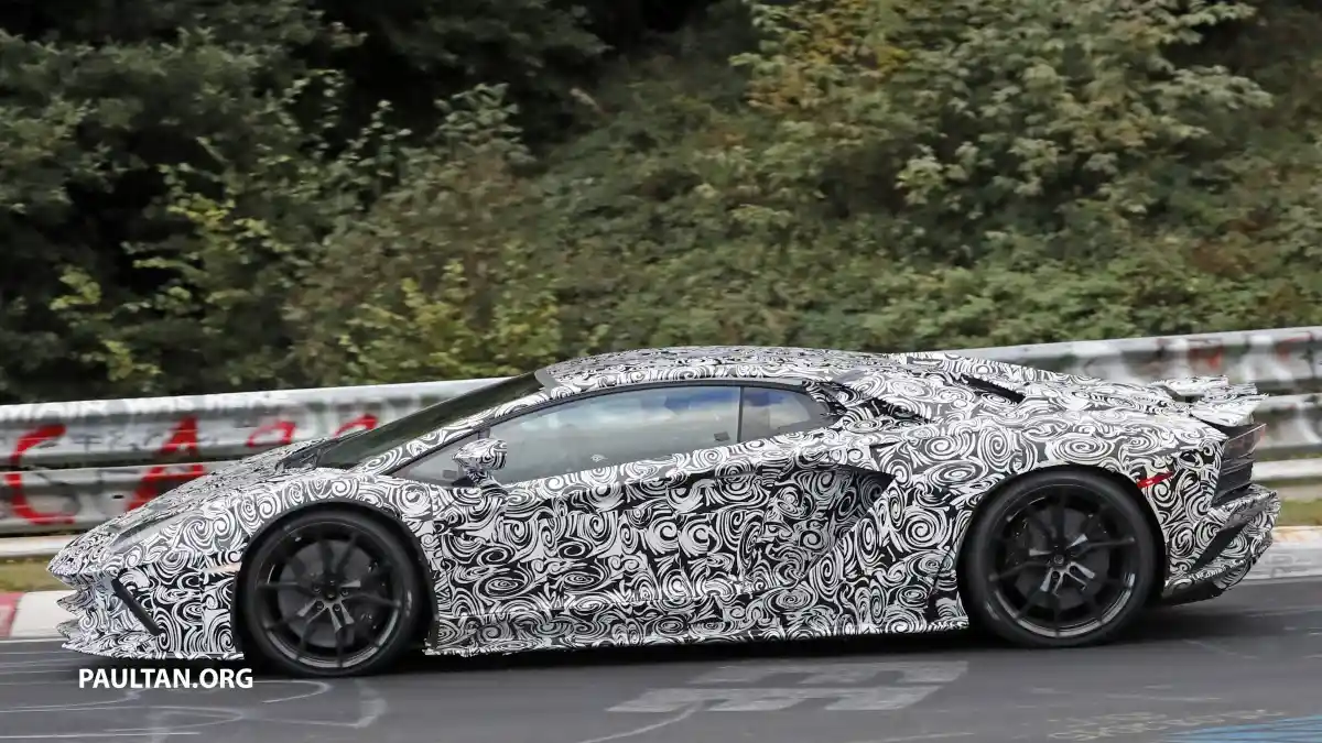Foto - SPY SHOT: Lamborghini Aventador Facelift 2017