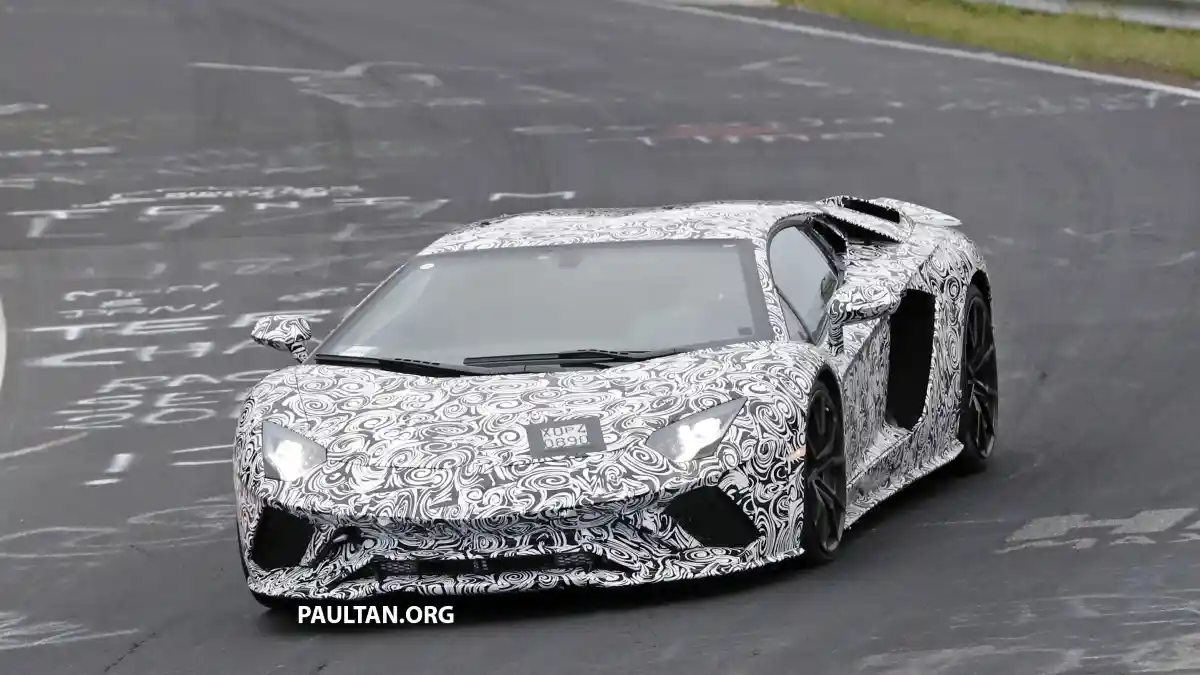 Foto - SPY SHOT: Lamborghini Aventador Facelift 2017
