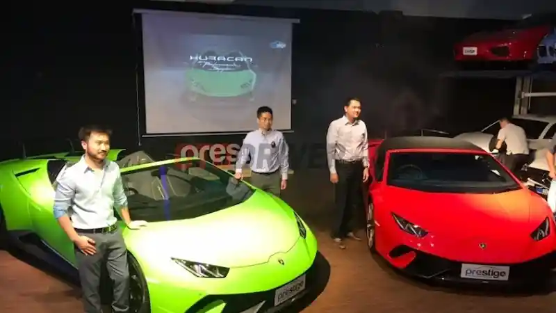 Foto - Lamborghini Huracan Performante Spyder Meluncur Seharga Rp 14 Milyar Lebih