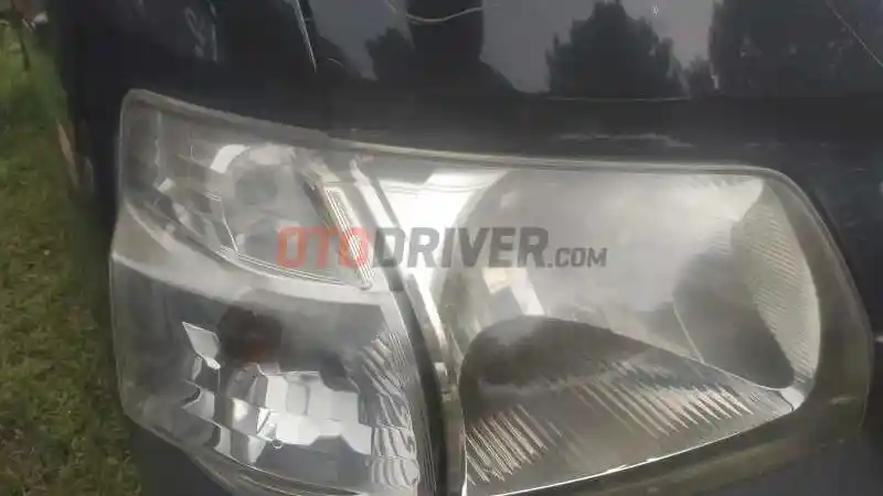 Foto - Catat! Ternyata Ini Penyebab Lampu Mobil Sering Mati