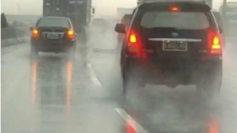 Foto - 5 Hal yang Perlu Dihindari Agar Fokus Berkendara Tak Terganggu