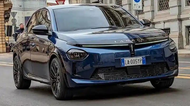 Mobil Listrik - Mobil Listrik Pertama Lancia Bakal Dijual Terbatas, Berikut Keistimewaannya