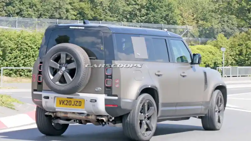 Foto - Lupakan Sejenak Efisiensi, Mari Bersenang-Senang, New Land Rover Defender Punya Versi V8 