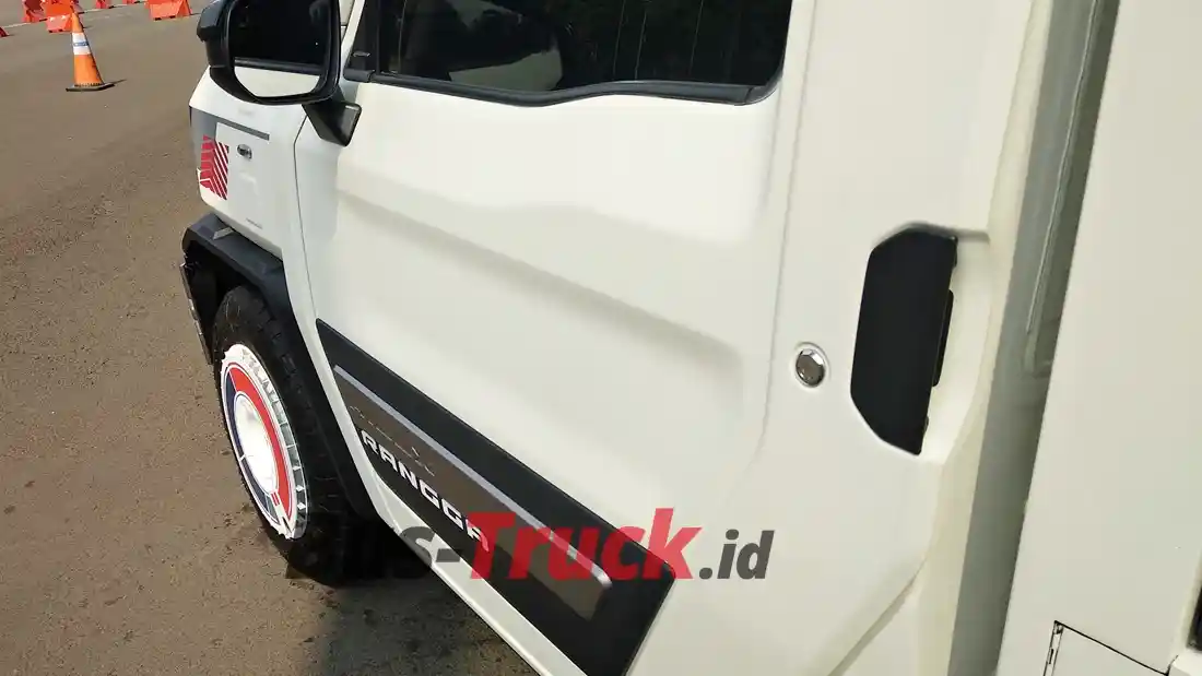 Foto - Inilah Beda Sasis Toyota Rangga VS Toyota Champ