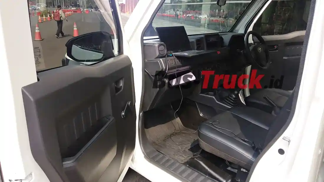 Foto - Setelah Toyota Rangga Hadir, Apakah Toyota Hilux Punah?