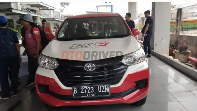 Foto - Bengkel Resmi Toyota Ini Berencana Hadirkan Layanan Pengecasan Mobil Listrik Berjalan