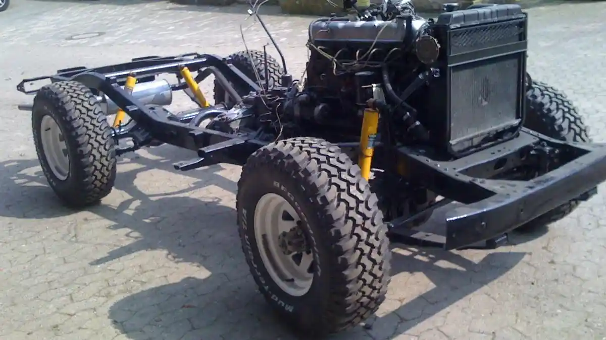 Foto - Dari FJ40 ke Land Cruiser 300, Ladder Frame yang Tak Lagi Sekadar Kuat