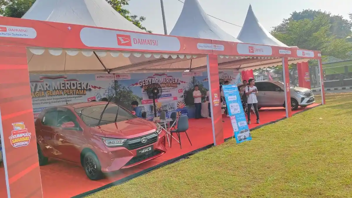Berita - Daftar Harga Terbaru Daihatsu Ayla dan Sigra di Cirebon, Agustus 2025