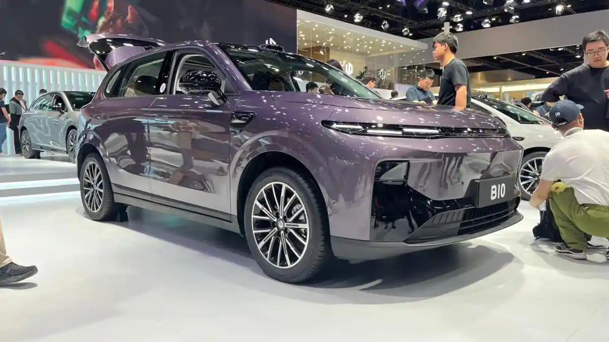 Berita - Ini Dia B10, EV Yang Siap Dibawa Leapmotor ke Indonesia Tahun Ini