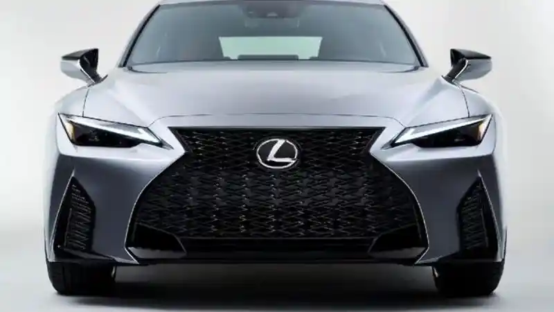 Berita - Setelah Sempat Tertunda, Lexus Akhirnya Luncurkan IS 2021