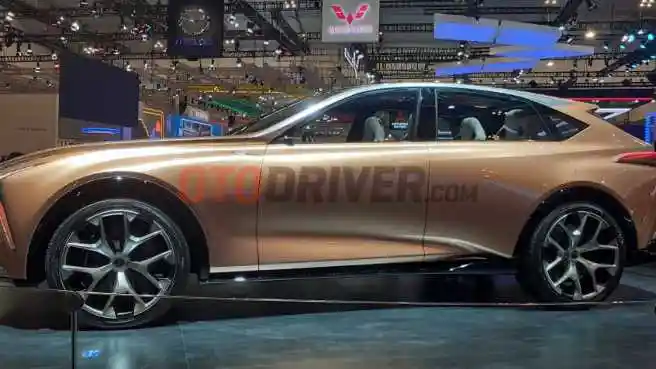 Foto - Mobil Konsep Lexus Debut di Indonesia: Yes, No Limit!