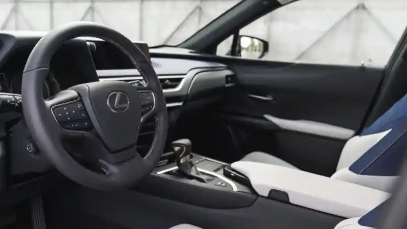 Foto - Mengulik Kehebatan Lexus UX-300e, Official Car KTT G20