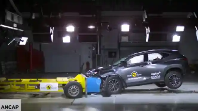 Crash Test - VIDEO: Crash Test Lexus NX (ANCAP)