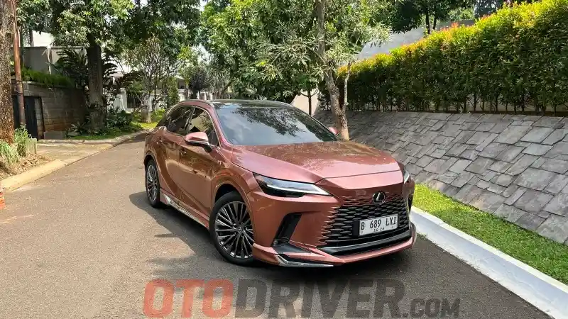 Berita - Ini Detail Menarik Dan Juga Kelemahan Lexus RX450H+