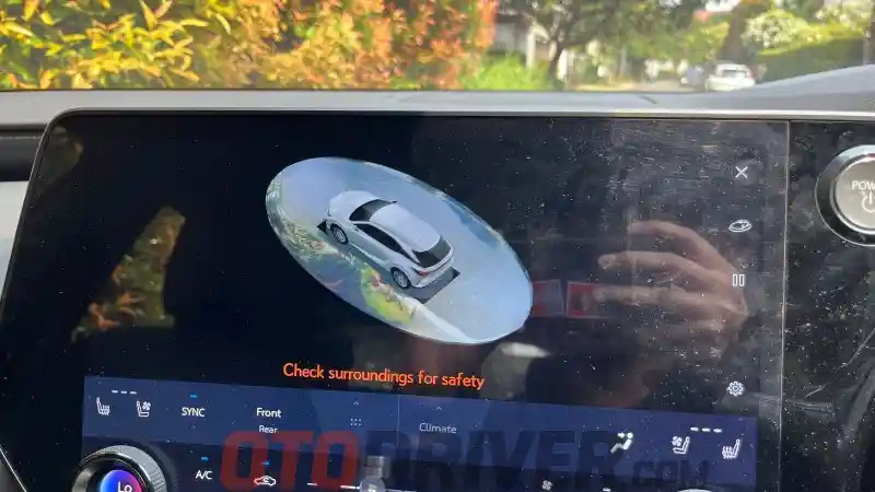 Foto - Ini Detail Menarik Dan Juga Kelemahan Lexus RX450H+