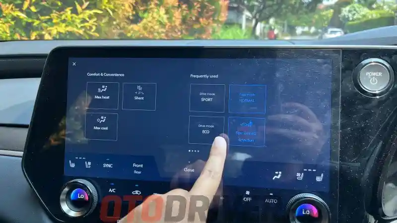 Foto - Ini Detail Menarik Dan Juga Kelemahan Lexus RX450H+