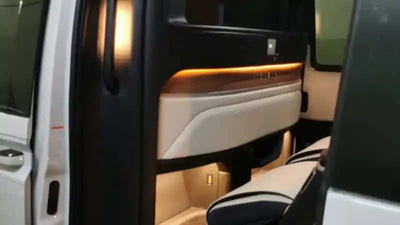 Foto - Kolaborasi Hyundai dan Lombardi Lahirkan Staria Super Mewah Berbanderol Rp1,4 miliar