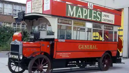 Foto - Ide Orisinal Bus Tingkat Bukan Dari Inggris