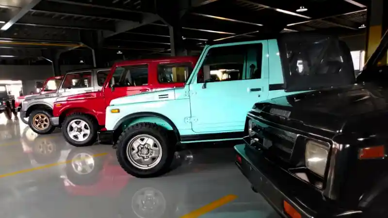 Foto - Lot32, Showroom Mobkas Plus-Plus