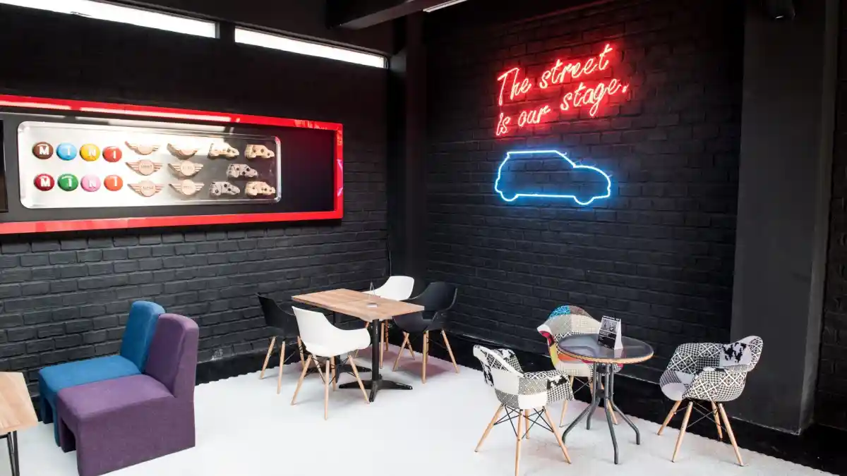 Foto - MINI Service Senilai Rp 21 Miliar Hadir Di Surabaya